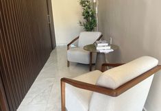 其他 4 River Class Hotel