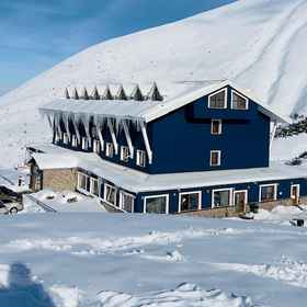 Primary image1KAF MOUNT ERCİYES,代韦利飯店