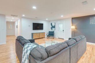 其他 4 14 Mi to Dallas: Irving Escape w/ Patio & Fire Pit