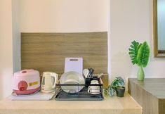 Others 4 Comfortable Studio (No Kitchen) At Grand Palace Kemayoran Apartment