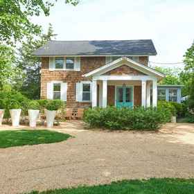 Primary image1Bellport Inn,肖尔弗龙特公园飯店