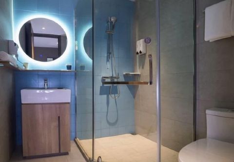 อื่นๆ Home Inn NEO (Shenzhen Dongmen Pedestrian Street Sunbu Subway Station)