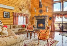 Others 3 Game Room, Sauna & Screened Patio: Swan Lake Cabin