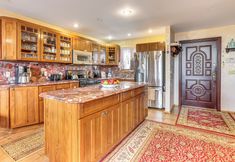 Others 6 Game Room, Sauna & Screened Patio: Swan Lake Cabin