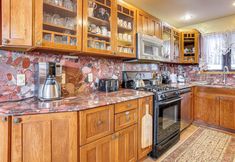 Others 7 Game Room, Sauna & Screened Patio: Swan Lake Cabin