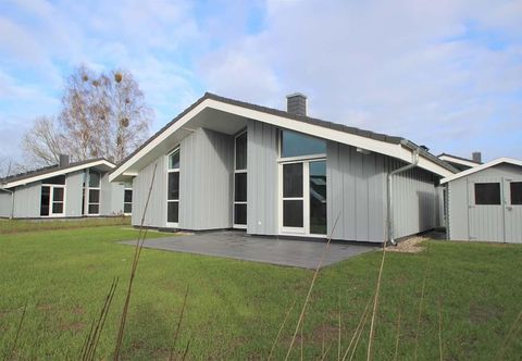 Lainnya Ferienhaus mit Sauna im Ferienpark Mirow