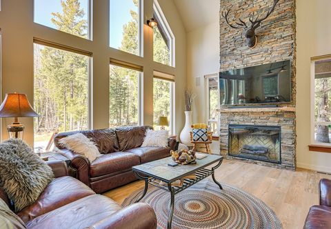 Khác Deck, Hot Tub & Fire Pit: Mtn-view Packwood Cabin