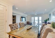 Others 6 Bayfront St Petersburg Retreat 4 Mi to Downtown!