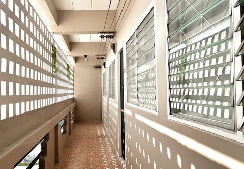 Others Relax Inn DMK