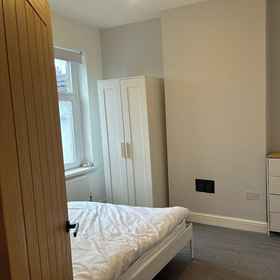 Primary image1Cardiff City Apartment - Modern & Cozy,格兰奇敦公寓