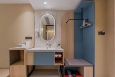 Lainnya Home Inn (Shanghai Railway Station North Square Pushan Road)