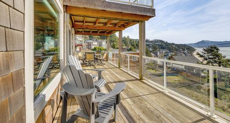 其他 2 Oceanside Escape w/ Stunning Views: Walk to Beach!