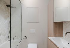 Others 4 The Tranquil Den - Regent s Park - by Frankie Says