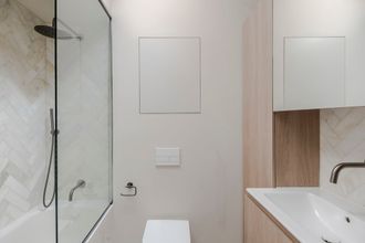 Others 4 The Tranquil Den - Regent s Park - by Frankie Says