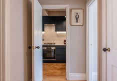 Others 6 A Regal Abode - Marylebone - by Frankie Says