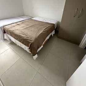 Room 1 Blue Beach by Azzure Homes, Khách sạn Loja China Shanghai