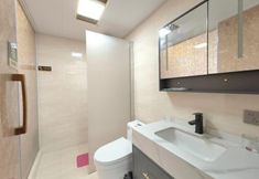 Others 4 Yijia Hotel