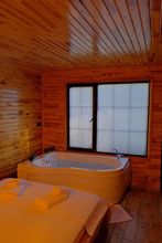 기타 4 SAPANCA GRANDWOODEN SUİT