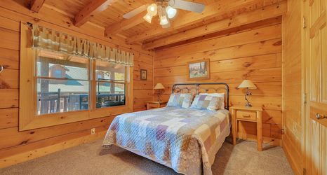 Lainnya 2 Ern821 - Tranquil Times 5 Bedroom Cabin