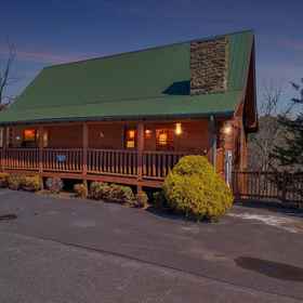 Primary image 1 Ern821 - Tranquil Times 5 Bedroom Cabin, Hotel Pigeon Forge