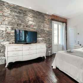 Room 1 Stunning Central Como apt by JOIVY, Barni Apartments