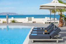 기타 Saint George Gournes Bay