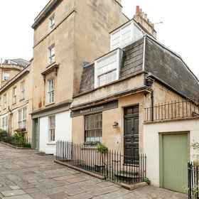 Room 1 Luxury Cottage in the Heart of Bath, Chew Stoke Hotels