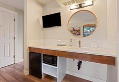 Lain-lain 4 Seventh Mt 1418 1 Bedroom Condo