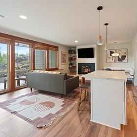 Primary image 1 Seventh Mt 1417 1 Bedroom Home, Hotel High Desert Museum