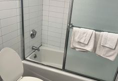 Others 4 Metro Motel