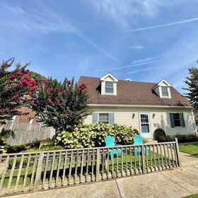 Primary image 1 King Charles Avenue 404 #4, Hotel Sarangi Satyajit MD