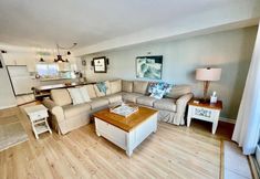 Others 7 Ocean Sands 4