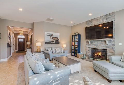 Khác Gloucester Drive 41300