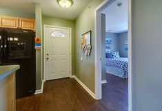 Others 2 Palm Drive 36501 #1201