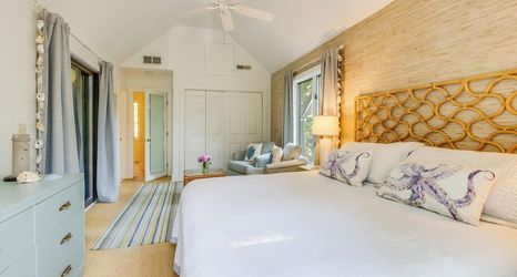 Others 2 Columbia Avenue 69