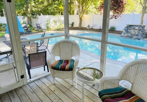 Lain-lain Maass Lane 6