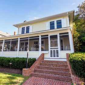 Primary image1Norfolk Street 8,Sarangi Satyajit MD飯店