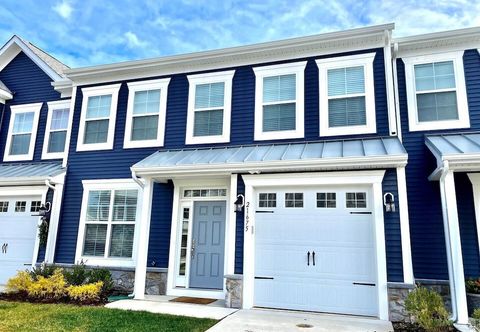 อื่นๆ Venice Court 21675