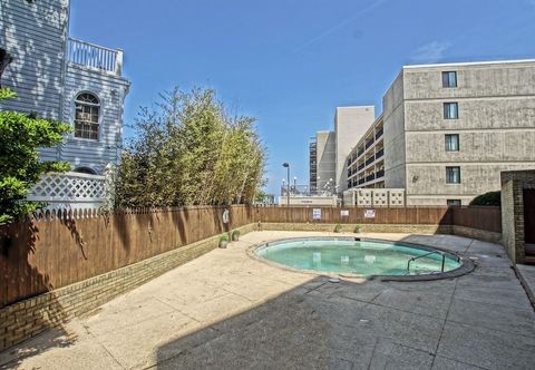 Others THE Crest 204