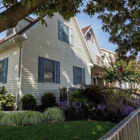 Primary image 1 คิง ชาร์ลส์ อเวนิว 408 หมายเลข 1, โรงแรม & ที่พัก Sarangi Satyajit MD