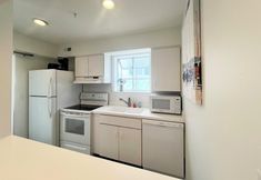 Others 4 Olive Avenue 1A