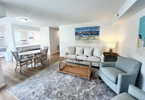 Others Olive Avenue 1A