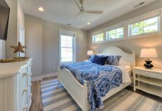 기타 3 Laurel Street 306