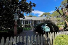 Others OAK Avenue 33