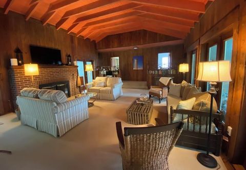 その他 Broad Hollow 5