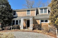 Others Sussex Street 69