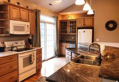 Others 7 Cardinal Lane 15