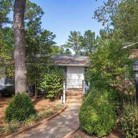 Primary image 1 Cedar Road 22, Sarangi Satyajit MD Hotels