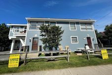 Lain-lain Bayard Avenue 218