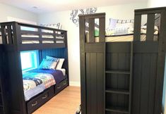 Others 5 Laurel Street 114